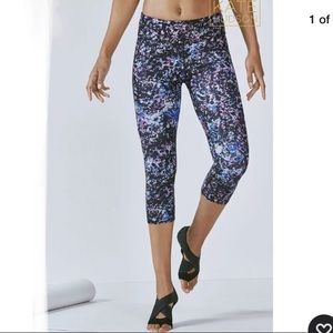 Fabletics Capri Leggings